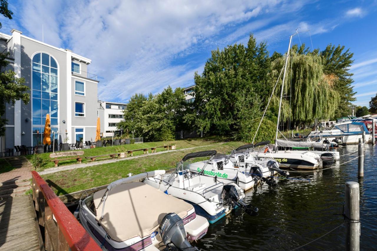 Hotel Am Schloss Koepenick By Golden Tulip Berlin Exterior photo